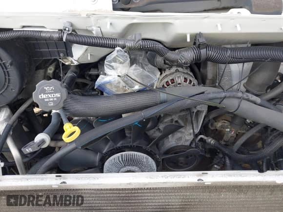 2019 Chevrolet Express Cargo с VIN 1GCWGAFG1K1328332, выставлен на аукционе IAAI как лот 42007130 с пробегом 169 472 миль миль и . История ставок и продаж доступна на DreamBid. Изображение 10.
