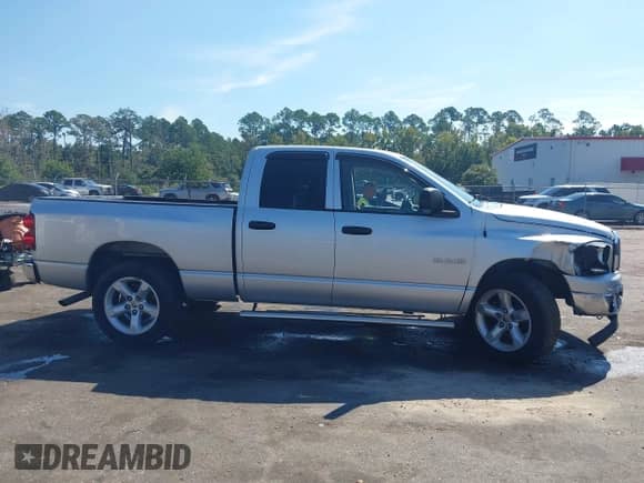 2008 Dodge 1500 SLT with VIN 1D7HA18N88S537338, listed as a IAAI auction lot 43241133 with 192,438 mi miles and . Bid and sale history available at DreamBid. Image 13.
