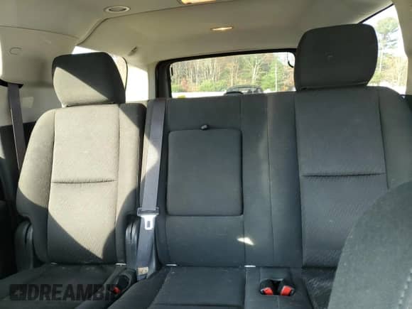 2013 Chevrolet Suburban LS with VIN 1GNSKHE76DR182853, listed as a Copart auction lot 77816574 with 232,842 mi miles and Clean title. Bid and sale history available at DreamBid. Image 10.