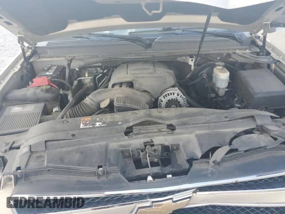 2011 Chevrolet Tahoe LT with VIN 1GNSCBE03BR290857, listed as a Copart auction lot 65931545 with 138,501 mi miles and Salvage title. Bid and sale history available at DreamBid. Image 12.