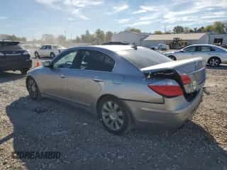 2009 Hyundai Genesis с VIN KMHGC46E19U040928, выставлен на аукционе Copart как лот 82593015 с пробегом 117 874 миль миль и Списание • Salvage title. История ставок и продаж доступна на DreamBid. Изображение 2.