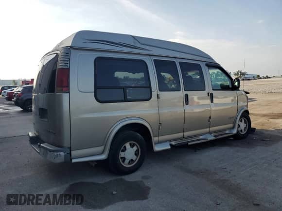 2001 Chevrolet Express Cargo YF7 Upfitter z VIN 1GBFG15M511135708, wystawiony jako Copart lot #58257455 z przebiegiem 111 123 mil mil oraz Szkoda całkowita • Salvage title. Historia ofert i sprzedaży dostępna na DreamBid. Obrazek 3.