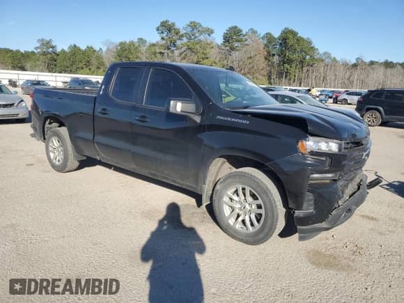 2020 Chevrolet Silverado 1500 RST z VIN 1GCRWDEK6LZ207208, wystawiony jako Copart lot #47446095 z przebiegiem 72 865 mil mil oraz Szkoda całkowita • Salvage title. Historia ofert i sprzedaży dostępna na DreamBid. Obrazek 4.