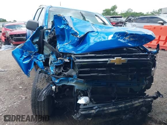 2022 Chevrolet Colorado 2WD Work Truck с VIN 1GCGSBEN3N1326191, выставлен на аукционе IAAI как лот 42515903 с пробегом Не указан миль и . История ставок и продаж доступна на DreamBid. Изображение 6.