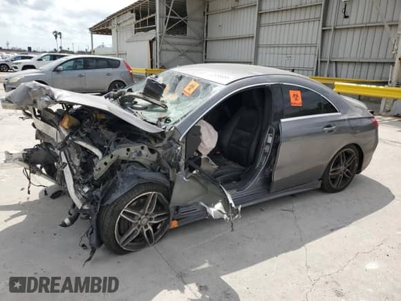 2017 Mercedes-Benz CLA 250 с VIN WDDSJ4EB2HN444718, выставлен на аукционе Copart как лот 50986955 с пробегом Не указан миль и Списание • Salvage title. История ставок и продаж доступна на DreamBid. Изображение 1.