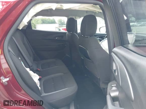 2022 Chevrolet TrailBlazer LT z VIN KL79MPSL0NB063460, wystawiony jako IAAI lot #42875690 z przebiegiem 47 224 mil mil oraz . Historia ofert i sprzedaży dostępna na DreamBid. Obrazek 8.