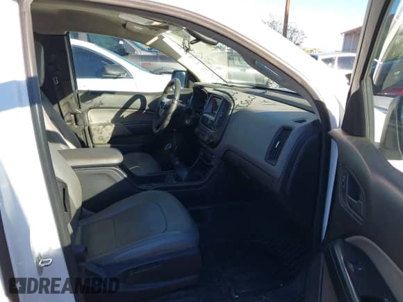 2016 Chevrolet Colorado 2WD z VIN 1GCHSAEA0G1107543, wystawiony jako IAAI lot #43441249 z przebiegiem 156 122 mil mil oraz . Historia ofert i sprzedaży dostępna na DreamBid. Obrazek 5.