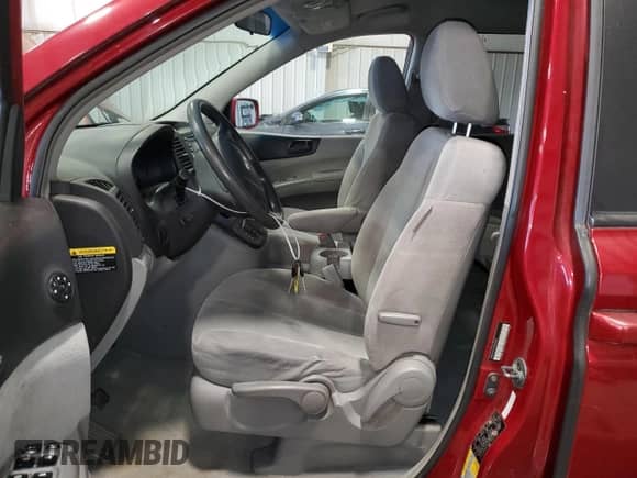 2007 Hyundai Entourage GLS с VIN KNDMC233476042060, выставлен на аукционе Copart как лот 69768744 с пробегом 173 406 миль миль и Списание • Salvage title. История ставок и продаж доступна на DreamBid. Изображение 7.