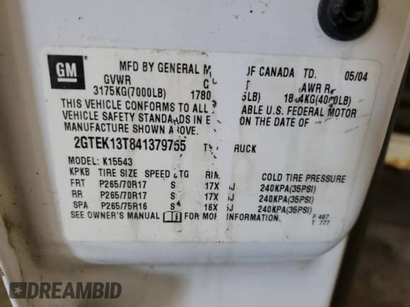 2004 GMC Sierra 1500 SLT with VIN 2GTEK13T841379755, listed as a Copart auction lot 80521205 with 225,598 mi miles and Salvage title. Bid and sale history available at DreamBid. Image 12.