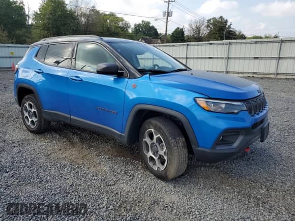 2022 Jeep Compass Trailhawk с VIN 3C4NJDDBXNT104799, выставлен на аукционе Copart как лот 80128415 с пробегом 52 865 миль миль и Списание • Salvage title. История ставок и продаж доступна на DreamBid. Изображение 4.