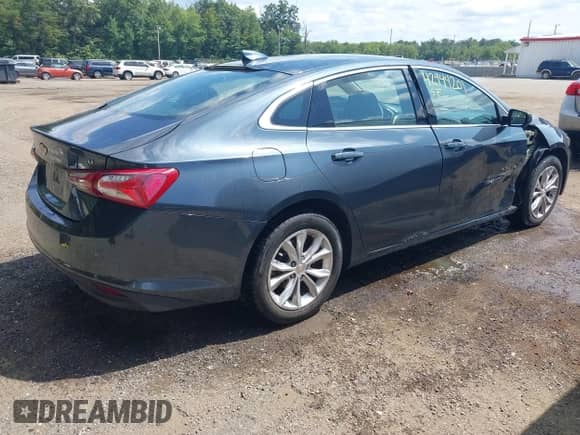 2020 Chevrolet Malibu LT with VIN 1G1ZD5STXLF090221, listed as a IAAI auction lot 42944201 with 92,468 mi miles and . Bid and sale history available at DreamBid. Image 4.