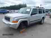 2007 Jeep Commander Sport с VIN 1J8HG48P47C556787, выставлен на аукционе IAAI как лот 42695897 с пробегом 146 272 миль миль и . История ставок и продаж доступна на DreamBid. Изображение 2.