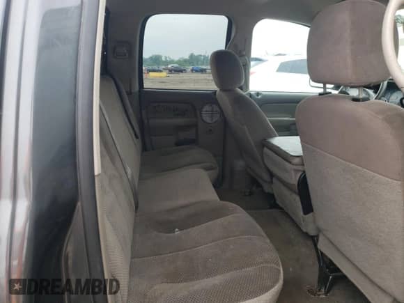 2003 Dodge 2500 ST z VIN 3D7KA28C73G817603, wystawiony jako Copart lot #54809574 z przebiegiem 209 157 mil mil oraz Szkoda całkowita • Salvage title. Historia ofert i sprzedaży dostępna na DreamBid. Obrazek 10.