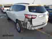 2013 Chevrolet Traverse LT z VIN 1GNKRGKD6DJ122960, wystawiony jako IAAI lot #42909542 z przebiegiem 266 289 mil mil oraz . Historia ofert i sprzedaży dostępna na DreamBid. Obrazek 3.