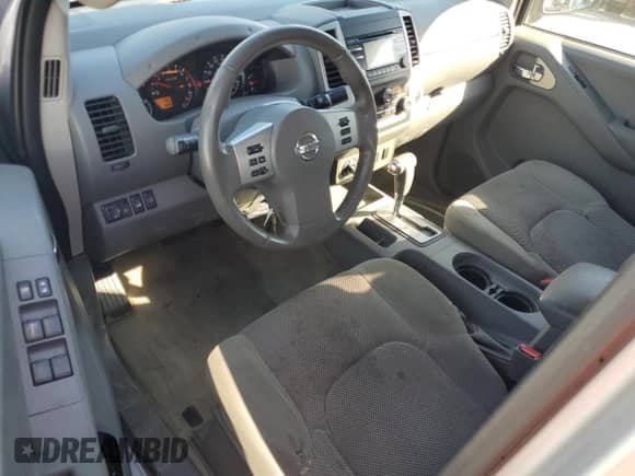 2013 Nissan Frontier Pro-4X z VIN 1N6AD0EV9DN738561, wystawiony jako Copart lot #83449914 z przebiegiem 207 407 mil mil oraz Szkoda całkowita • Salvage title. Historia ofert i sprzedaży dostępna na DreamBid. Obrazek 8.