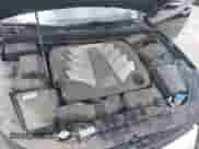 2013 Hyundai Genesis R-Spec z VIN KMHGC4DH2DU219078, wystawiony jako IAAI lot #42680770 z przebiegiem 118 902 mil mil oraz . Historia ofert i sprzedaży dostępna na DreamBid. Obrazek 10.