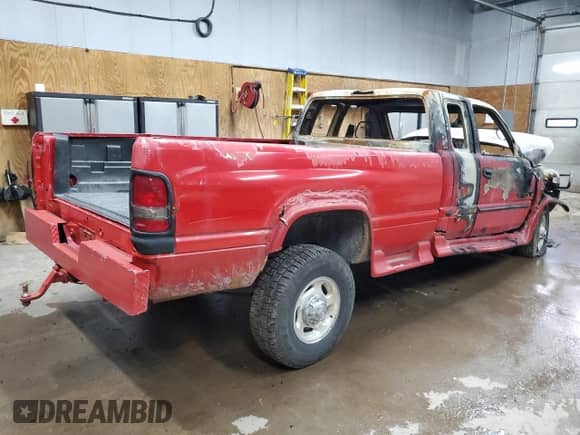 2000 Dodge 2500 with VIN 3B7KF23Z4YG104642, listed as a Copart auction lot 69429995 with Not provided miles and Salvage title. Bid and sale history available at DreamBid. Image 3.