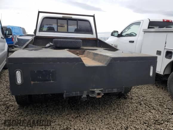 1995 Dodge 3500 с VIN 3B7MF33C5SM159300, выставлен на аукционе Copart как лот 85107004 с пробегом 378 289 миль миль и Списание • Salvage title. История ставок и продаж доступна на DreamBid. Изображение 6.
