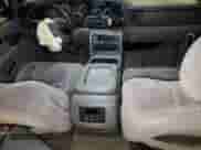 2004 Chevrolet Tahoe LS с VIN 1GNEK13Z54R185560, выставлен на аукционе Copart как лот 60121405 с пробегом 235 693 миль миль и Списание • Salvage title. История ставок и продаж доступна на DreamBid. Изображение 8.