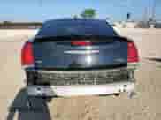 2017 Chrysler 300 S с VIN 2C3CCAGG7HH637587, выставлен на аукционе Copart как лот 70779995 с пробегом 104 868 миль миль и Списание • Salvage title. История ставок и продаж доступна на DreamBid. Изображение 6.