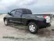 2013 Toyota Tundra z VIN 5TFUM5F1XDX046077, wystawiony jako Copart lot #65893365 z przebiegiem 240 153 mil mil oraz Szkoda całkowita • Salvage title. Historia ofert i sprzedaży dostępna na DreamBid. Obrazek 2.