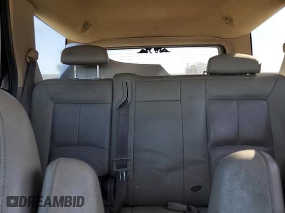 2007 Saturn VUE V6 z VIN 5GZCZ634X7S873627, wystawiony jako Copart lot #77641684 z przebiegiem Nie podano mil oraz Szkoda całkowita • Salvage title. Historia ofert i sprzedaży dostępna na DreamBid. Obrazek 10.