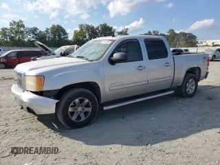 2011 GMC Sierra 1500 SLE z VIN 3GTP1VE02BG169386, wystawiony jako Copart lot #71415935 z przebiegiem 232 497 mil mil oraz Szkoda całkowita • Salvage title. Historia ofert i sprzedaży dostępna na DreamBid. Obrazek 1.
