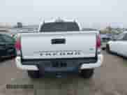 2020 Toyota Tacoma SR5 с VIN 3TMAZ5CN8LM131547, выставлен на аукционе IAAI как лот 43411863 с пробегом 97 412 миль миль и . История ставок и продаж доступна на DreamBid. Изображение 16.