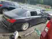 2015 BMW 7 Series 740Li z VIN WBAYE4C53FD947082, wystawiony jako Copart lot #64368025 z przebiegiem Nie podano mil oraz Szkoda całkowita • Salvage title. Historia ofert i sprzedaży dostępna na DreamBid. Obrazek 3.