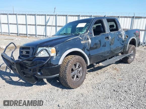 2008 Ford F-150 XLT с VIN 1FTPW14V18FB81076, выставлен на аукционе IAAI как лот 43213451 с пробегом 212 288 миль миль и . История ставок и продаж доступна на DreamBid. Изображение 18.