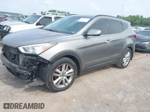 2013 Hyundai Santa Fe Sport with VIN 5XYZU3LA8DG072758, listed as a IAAI auction lot 42461478 with 155,008 mi miles and . Bid and sale history available at DreamBid. Image 2.