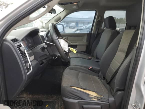 2009 Dodge 1500 SLT z VIN 1D3HB18P49S759652, wystawiony jako Copart lot #78622064 z przebiegiem 239 805 mil mil oraz Szkoda całkowita • Salvage title. Historia ofert i sprzedaży dostępna na DreamBid. Obrazek 7.