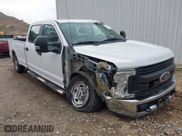 2019 Ford F-250 XL с VIN 1FT7W2A62KED47573, выставлен на аукционе IAAI как лот 42101066 с пробегом 26 075 миль миль и . История ставок и продаж доступна на DreamBid. Изображение 1.