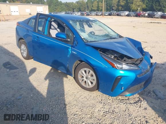 2021 Toyota Prius L Eco with VIN JTDKAMFU1M3136133, listed as a IAAI auction lot 43285926 with 49,911 mi miles and . Bid and sale history available at DreamBid. Image 1.