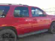 2013 Chevrolet Tahoe LT с VIN 1GNSCBE04DR327966, выставлен на аукционе IAAI как лот 42100794 с пробегом 208 088 миль миль и . История ставок и продаж доступна на DreamBid. Изображение 13.