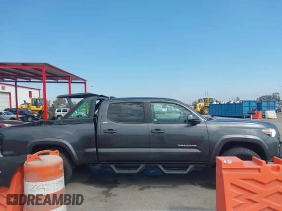 2019 Toyota Tacoma SR5 with VIN 3TMBZ5DN1KM023269, listed as a IAAI auction lot 43269629 with 24,318 mi miles and . Bid and sale history available at DreamBid. Image 13.