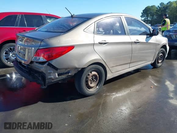2013 Hyundai Accent GLS with VIN KMHCT4AE8DU390734, listed as a IAAI auction lot 43384475 with 246,173 mi miles and . Bid and sale history available at DreamBid. Image 4.