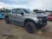 2024 Chevrolet Silverado 1500 ZR2 с VIN 3GCUDHE85RG133980, выставлен на аукционе Copart как лот 61462775 с пробегом 20 306 миль миль и Списание • Salvage title. История ставок и продаж доступна на DreamBid. Изображение 4.