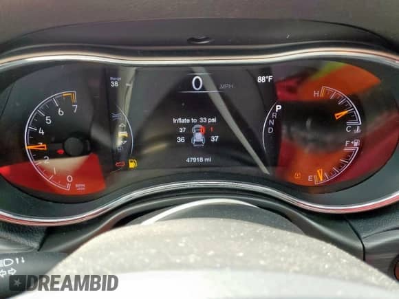 2022 Jeep Grand Cherokee Laredo X with VIN 1C4RJEAG2NC154406, listed as a Copart auction lot 60147975 with 47,918 mi miles and Salvage title. Bid and sale history available at DreamBid. Image 9.