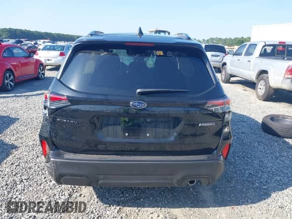 2025 Subaru Forester Touring z VIN JF2SLDTC6SH579157, wystawiony jako IAAI lot #43005492 z przebiegiem 2 811 mil mil oraz . Historia ofert i sprzedaży dostępna na DreamBid. Obrazek 16.