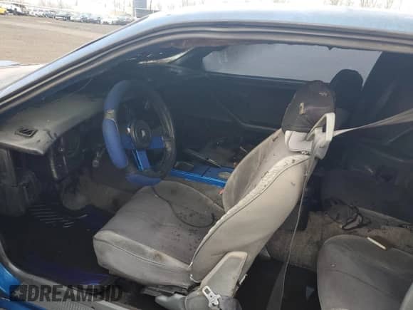 1985 Chevrolet Camaro Z28 Sport z VIN 1G1FP87H2FN114697, wystawiony jako Copart lot #89329895 z przebiegiem Nie podano mil oraz Szkoda całkowita • Salvage title. Historia ofert i sprzedaży dostępna na DreamBid. Obrazek 7.