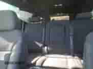 2021 Chevrolet Tahoe LS z VIN 1GNSKMKD9MR416177, wystawiony jako Copart lot #85898554 z przebiegiem 64 932 mil mil oraz Szkoda całkowita • Salvage title. Historia ofert i sprzedaży dostępna na DreamBid. Obrazek 10.