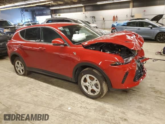 2024 Dodge Hornet GT z VIN ZACNDFAN8R3A12838, wystawiony jako Copart lot #60701004 z przebiegiem 3 854 mil mil oraz Szkoda całkowita • Salvage title. Historia ofert i sprzedaży dostępna na DreamBid. Obrazek 4.