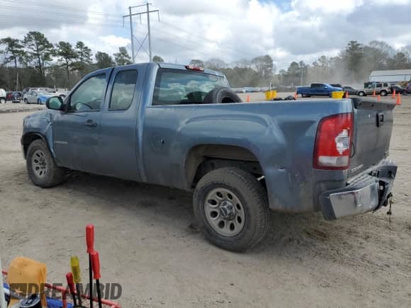 2008 GMC Sierra 1500 Work Truck with VIN 2GTEC19C081313033, listed as a Copart auction lot 43999885 with 279,576 mi miles and Salvage title. Bid and sale history available at DreamBid. Image 2.