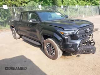 2024 Toyota Tacoma SR5 with VIN 3TMLB5JNXRM054348, listed as a IAAI auction lot 42437739 with 11,274 mi miles and . Bid and sale history available at DreamBid. Image 1.