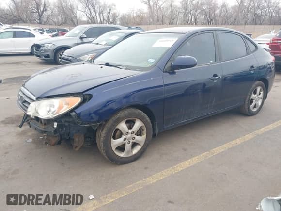 2009 Hyundai Elantra GLS z VIN KMHDU46D79U602483, wystawiony jako IAAI lot #41605012 z przebiegiem 154 403 mil mil oraz . Historia ofert i sprzedaży dostępna na DreamBid. Obrazek 2.