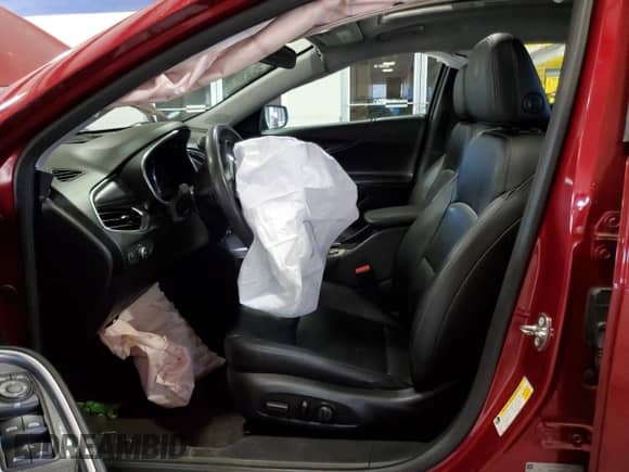 2018 Chevrolet Malibu Hybrid с VIN 1G1ZF5SU6JF150270, выставлен на аукционе Copart как лот 68813735 с пробегом 82 701 миль миль и Списание • Salvage title. История ставок и продаж доступна на DreamBid. Изображение 7.