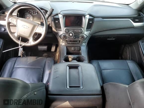 2016 Chevrolet Suburban LT с VIN 1GNSCHKC1GR432728, выставлен на аукционе Copart как лот 86419565 с пробегом 187 216 миль миль и Списание • Salvage title. История ставок и продаж доступна на DreamBid. Изображение 8.