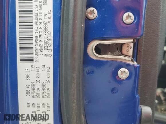 2015 Ram 1500 Outdoorsman с VIN 1C6RR7LG1FS599087, выставлен на аукционе Copart как лот 54688485 с пробегом 194 921 миль миль и На запчасти • Non repairable. История ставок и продаж доступна на DreamBid. Изображение 12.