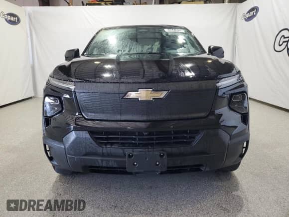 2024 Chevrolet Silverado EV Work Truck с VIN 1GC10VEL4RU205704, выставлен на аукционе Copart как лот 64641625 с пробегом 16 427 миль миль и Чистый • Clean title. История ставок и продаж доступна на DreamBid. Изображение 5.